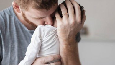 Bebeğin Kulağına Ezan Nasıl Okunur